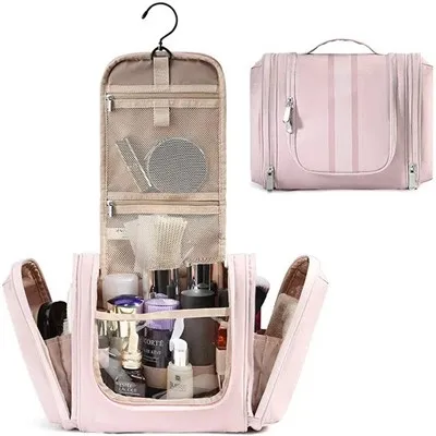 ঝুলন্ত প্রসাধন ব্যাগ